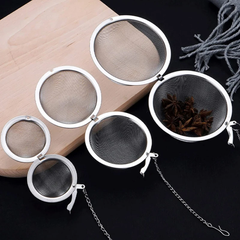 new Stainless Steel Tea Infuser Sphere Locking Spice Tea Ball Strainer Mesh Infuser Tea Filter Strainers Kitchen Accessories