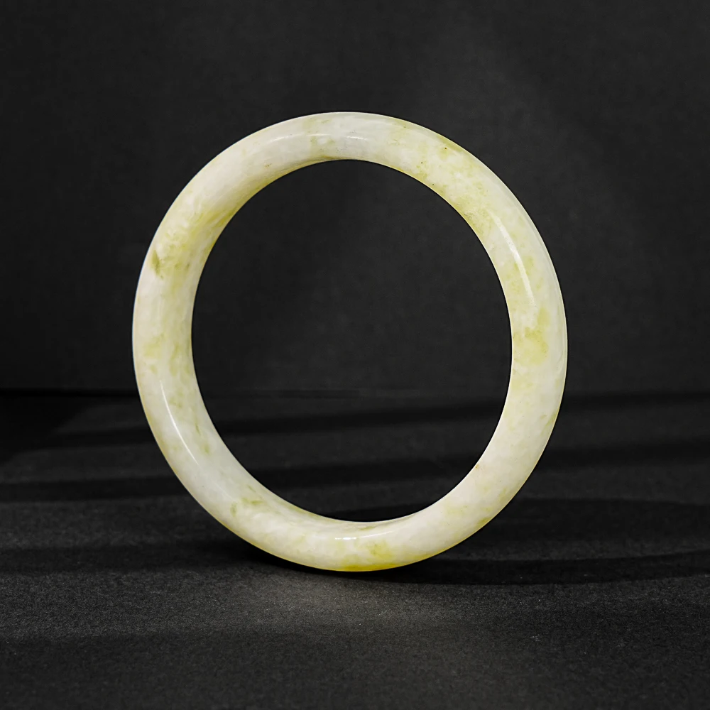 NATURAL LEMON QUARTZ BANGLE YELLOW GREEN FLOATING PATTERN AAA GRADE ROUND RING SHAPE 63MM SIZE HIGH POLISH 14MM WIDTH 8MM THICK