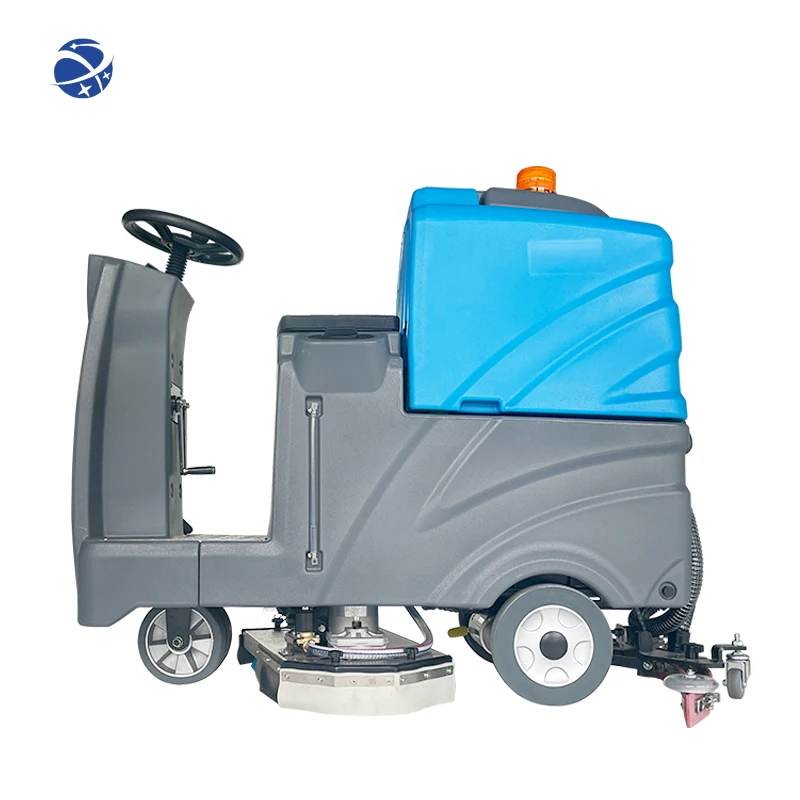 Commercial Dual-Brush Floor Scrubber Ride-On Design คุณภาพสูง 24V มอเตอร์ไฟฟ้าที่มีประสิทธิภาพทําความสะอาดร้านอาหารโรงแรมใหม่