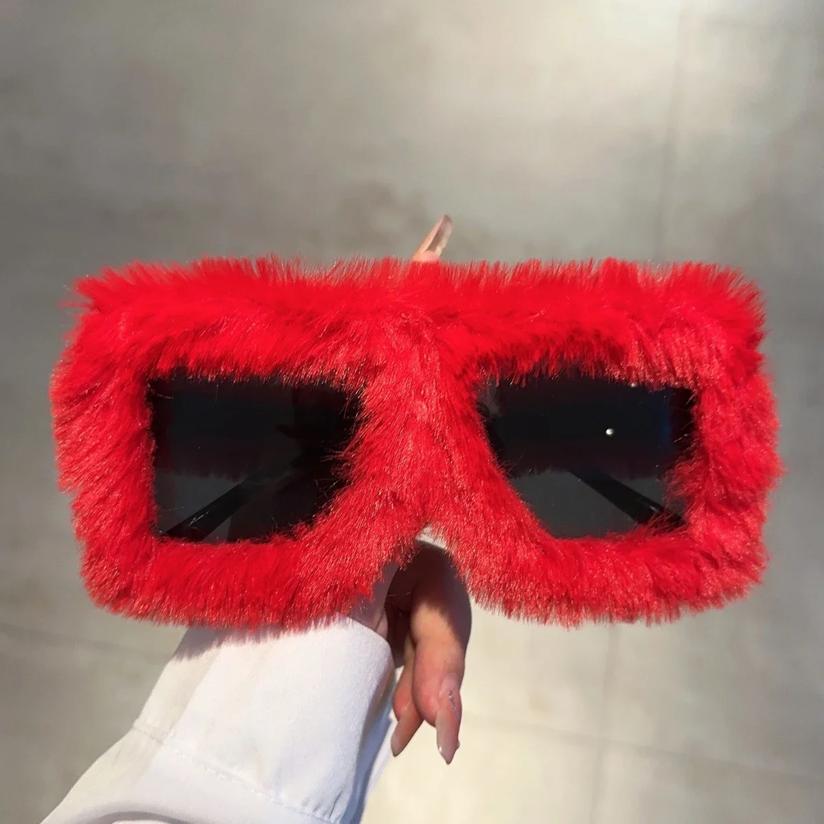 Women Oversized Square Sunglasses New Fashion Furrry Frame Gradient Shades Eyewear Retro Brand Design Winter Sun Glasses