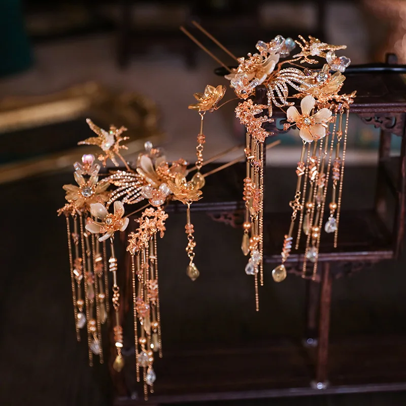 고대와 드레스 신부 머리 장식 수 놓은 긴 소매 프린지 머리 장식 Xiuhe 드레스 새로운 중국어 웨딩 드레스 액세서리