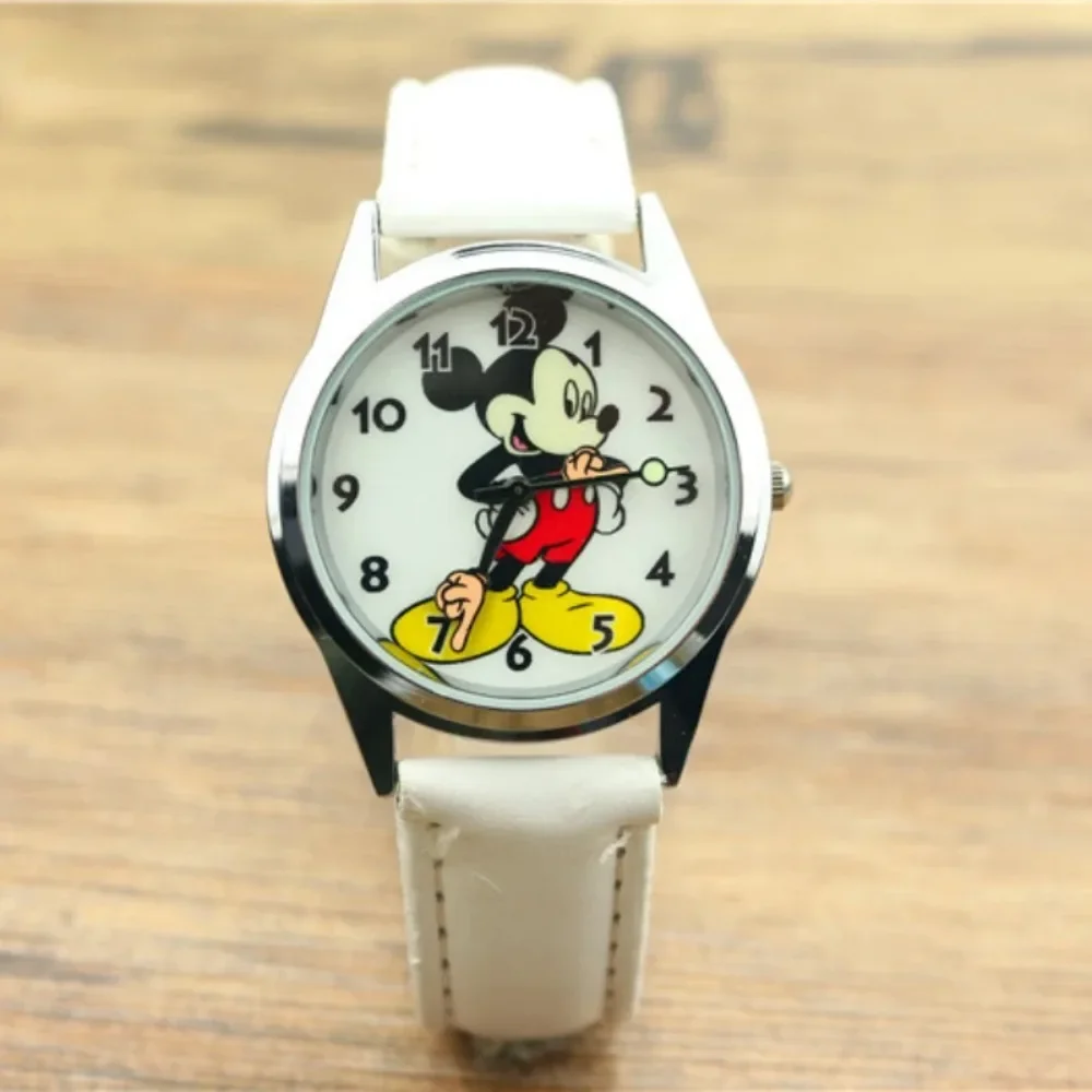 Disney Mickey Mouse Teen Adult Watches Vintage Articulating Hands Analog Quartz Watch for Women Men Teenager Fashion Wristwatch