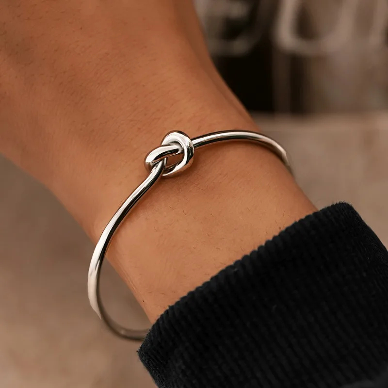 POPACC Fashion Vintage Opening Knot Bracelet Light Luxury Personality Bangles for Women Fashion Jewelry Party Gift