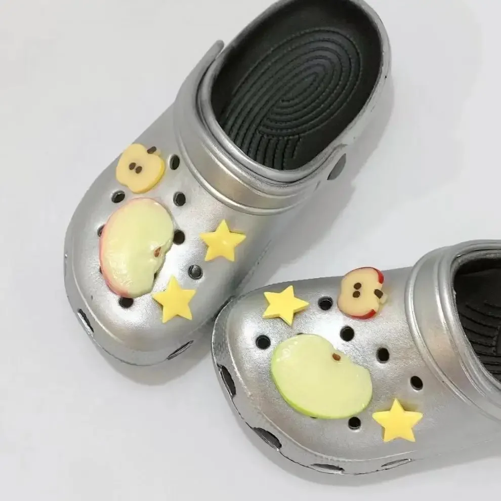 New 1 Set Summer Fresh Apple Sliced Shoe Charms Set Advanced Fruit Shoe Decorations DIY 3D Detachable Buckle Shoes Accessories