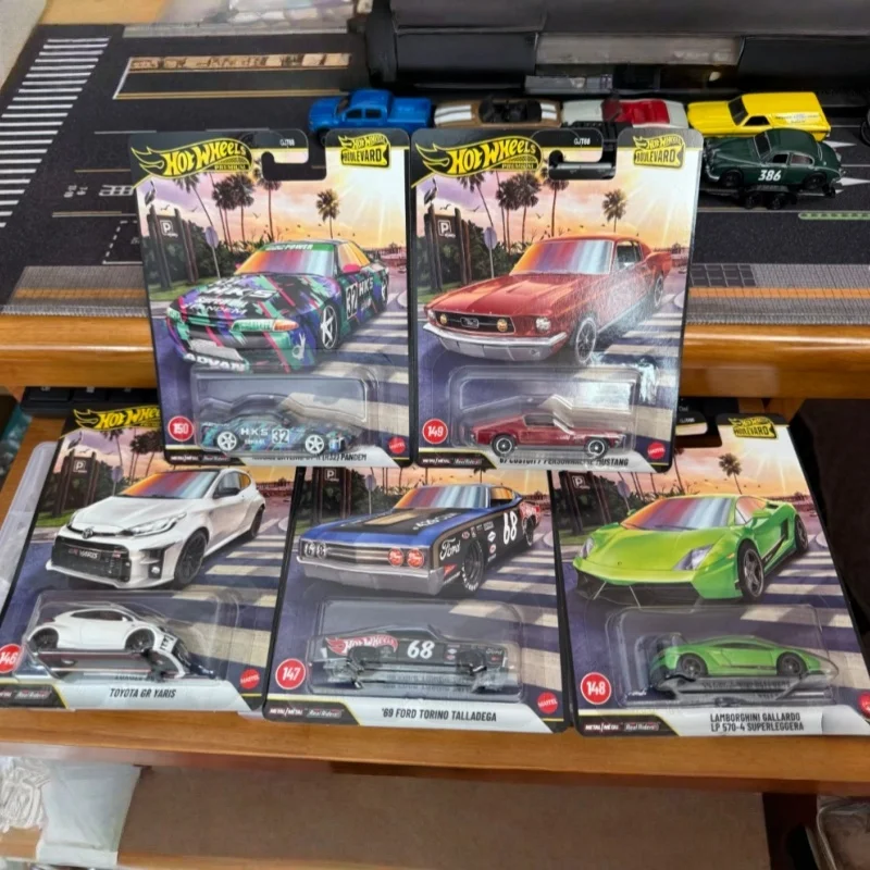

Hot Wheels 2026 Premium Boulevard GJT68 Lamborghini Gallardo Lp 570 4 Superleggera Alloy Diecast Car Model For Adult Collectors