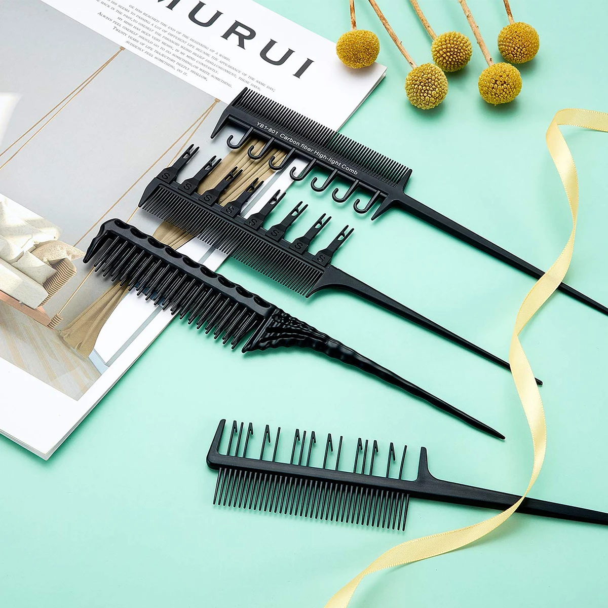 

4pcs Hair Dyeing Combs Set Professional Anti Static Heat Resistant Tools for Salon Use Highlights Function Unbreakable Tail