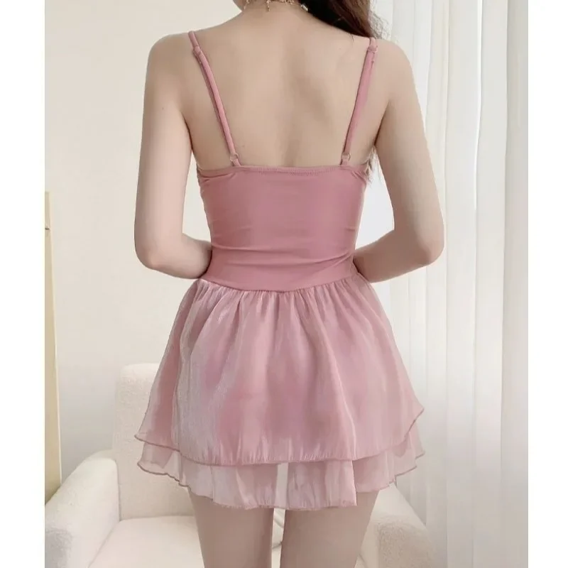 Novo maiô de verão de uma peça para mulheres, cobertura conservadora para mostrar o peso, moda primavera quente grau fingir