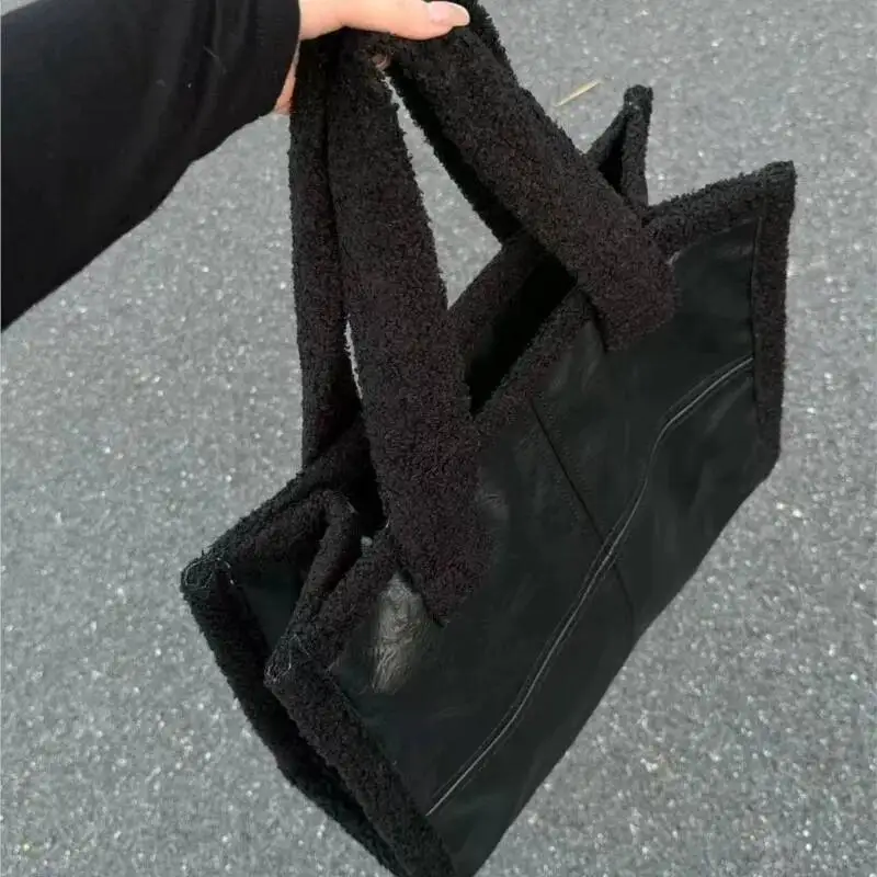 Retro Panel Faux Shearling Tote Women Plush Leather Large Capacity Shoulder Bags Ladies 2025 New Autumn Winter Crossbody Bag
