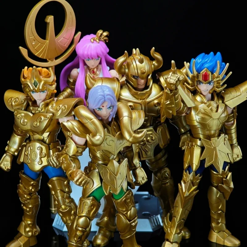 

Genuine Blokees Saint Seiya Galaxy Version Vol.3 Athena Saori Kido Galaxy Version Anime Action Figure Model Toy Birthday Gift
