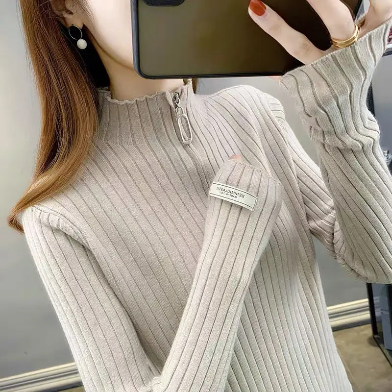 Women's Autumn and Winter New Slim Fit Sweater with Zipper Inside Half High Neck Knitted Sweater Short Top