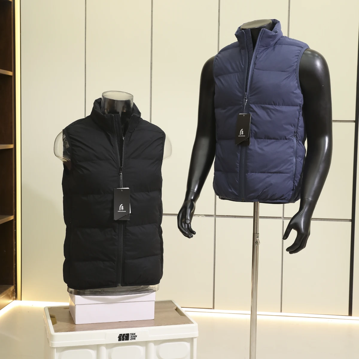 

Мужской хлопковый жилет с воротником-стойкой, легкий, водонепроницаемый, с полыми нагревательными волокнами, зимний, модный, городской, молодежный, повседневный, на молнии