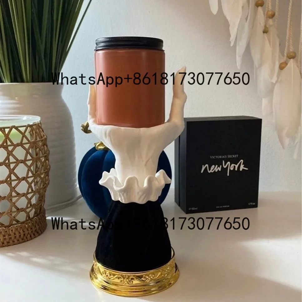 

Halloween Witch Palm Tray Horror Atmosphere Creative Theme Decoration Ornament Resin Tray Design