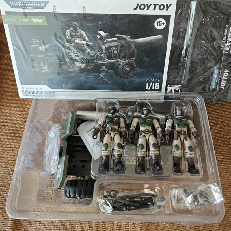 JOYTOY Astra Militarum Ordnance ทีม Bombast Field Gun 1/18 Action Figure Warhammer 40K อะนิเมะมือถือทหารของเล่นของขวัญ