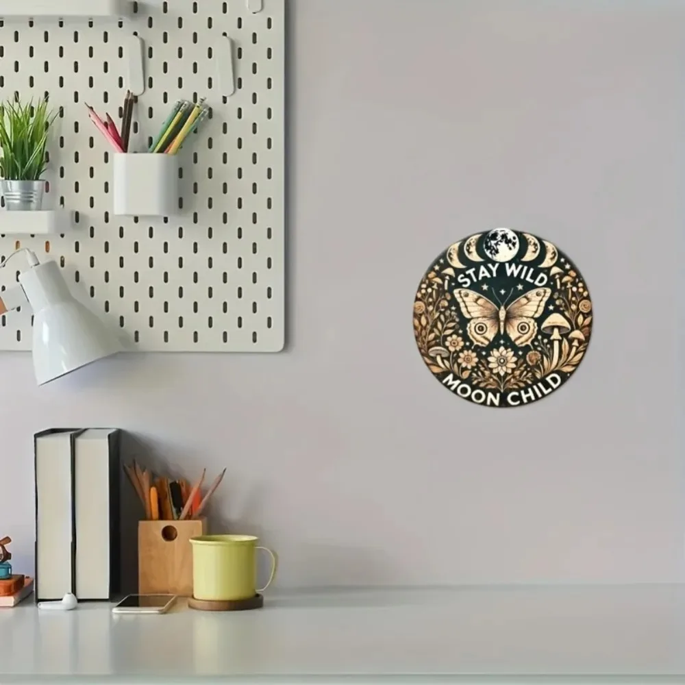ديكور جداري مزين بالزهور على شكل فراشة معدنية للشباب من Stay Wild Moon، سهل التعليق ومتين للمكتب المنزلي