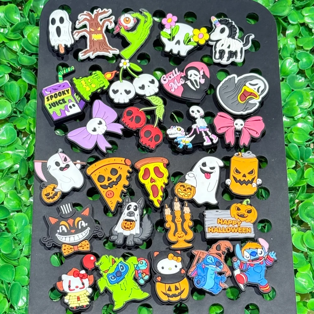 28-100PCS Cartoon Halloween Pumpkin Skull Shoes Buckle Charm