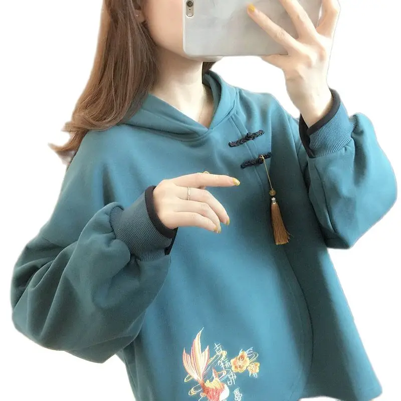 Spring Autumn 2023 New Retro Buckle Hooded Sweater Women's Embroidered Design Short Long Sleeve Sweatshirt Female Jacket