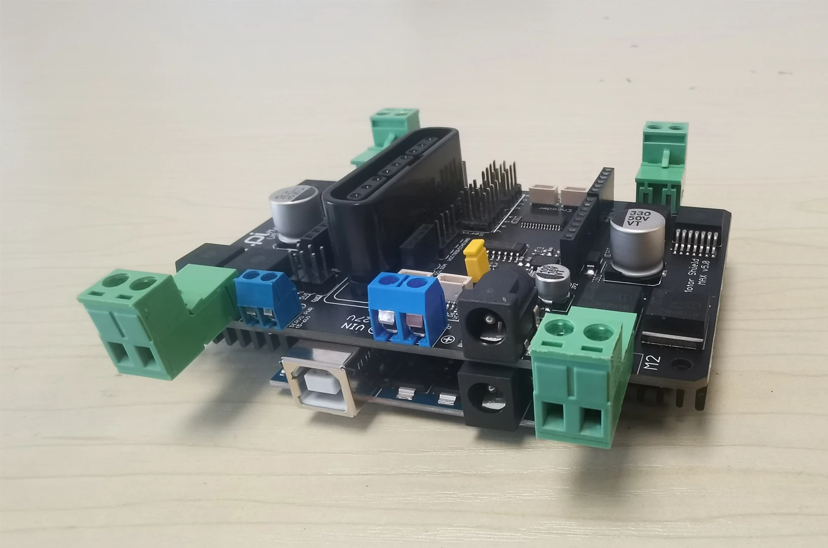 6-24V Shield Expansion Board with 4 Channel Motors and 8 Channel Servos 30A Big Power For Arduino DIY Kit PS2 Joystick RC Car