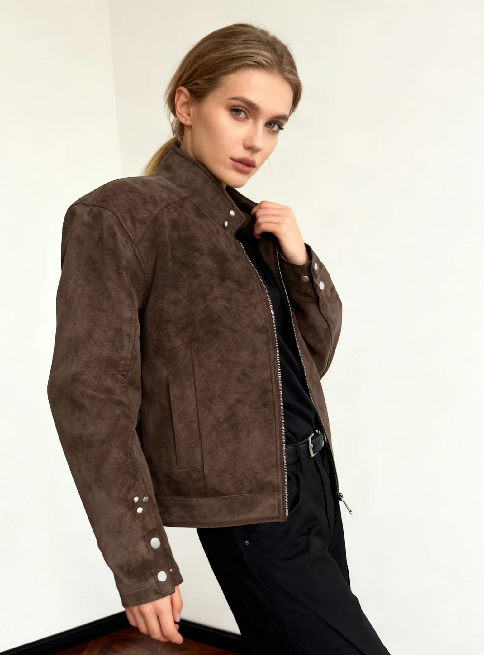 

Байкерские куртки Женская куртка на локте Осенняя мотобайкерская внедорожная боевая оливковая езда Приключения Утилита на открытом воздухе Прочная мода для езды на велосипеде