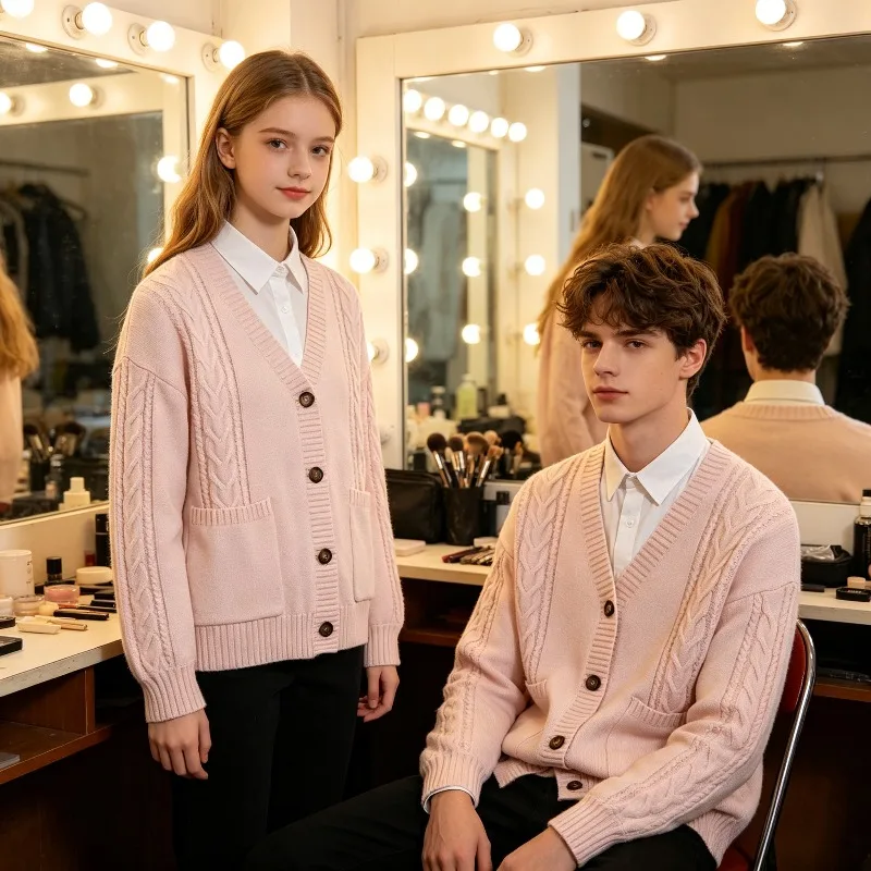 

Unisex College Style Knitted Sweater Top, Layered White Shirt and Thick Sweater for Autumn and Winter Campus Commuting