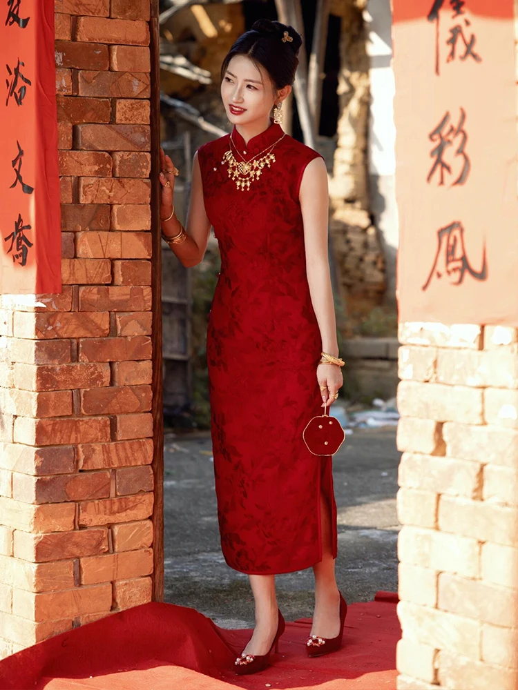 

Red New Chinese Sle Wedding Qipao Dr for Bride ort Size High End Marriage Return Gift Alcohol Serving Costume Long Skirt