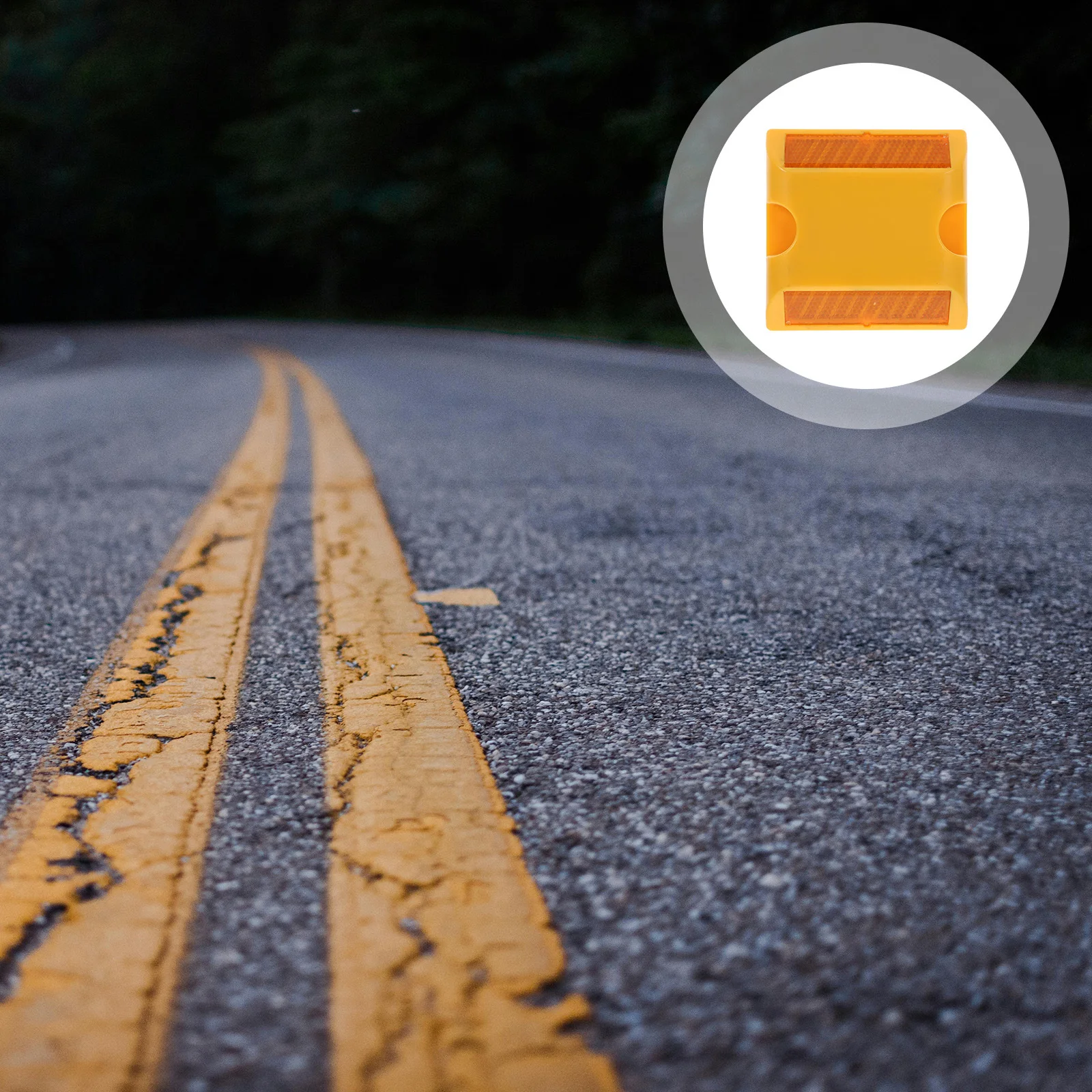 

Road Reflectors for Driveway and Pavement Use - Reusable Reflective Markers for Enhanced Traffic Guidance on Highways Urban