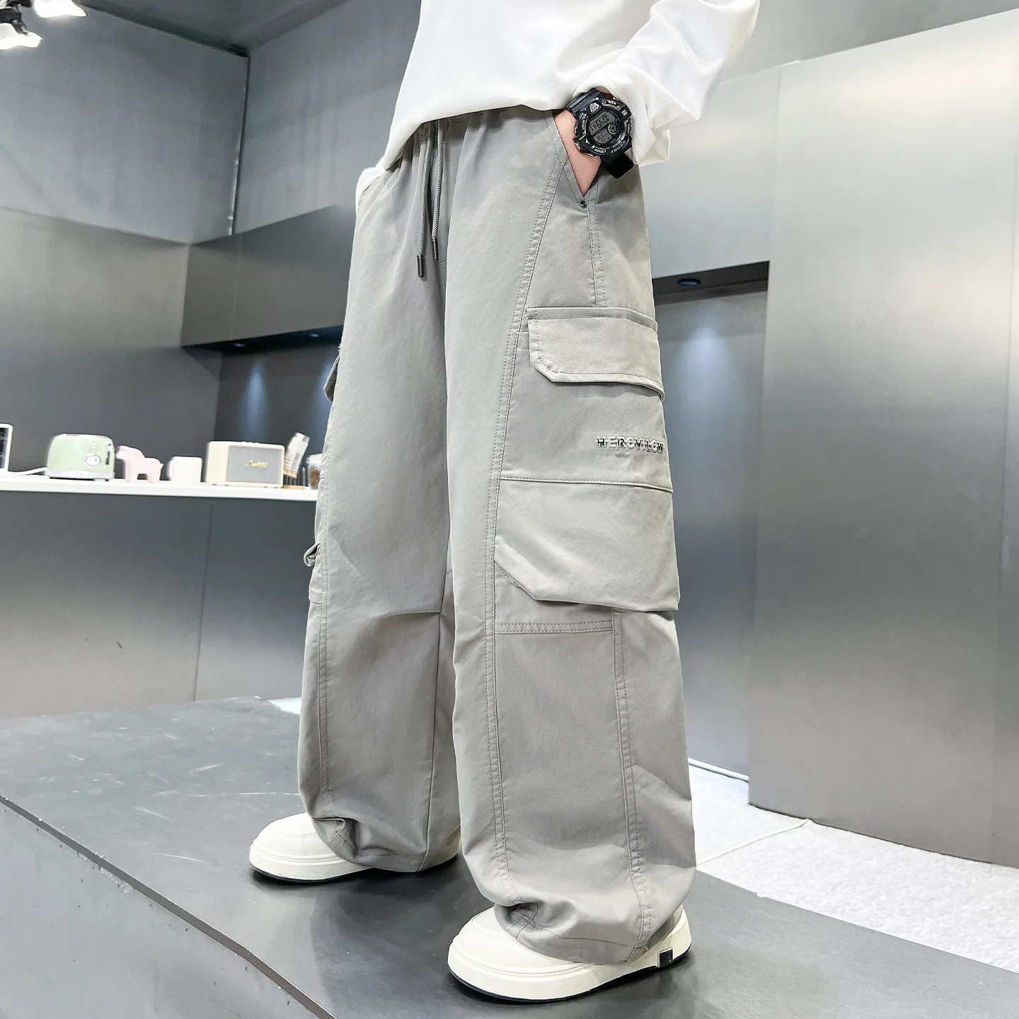 Casual American Style Work Pants Multi Pocket Elastic Waist Paris Grey Loose Fit Long Pants Versatile Daily Youth Fashion