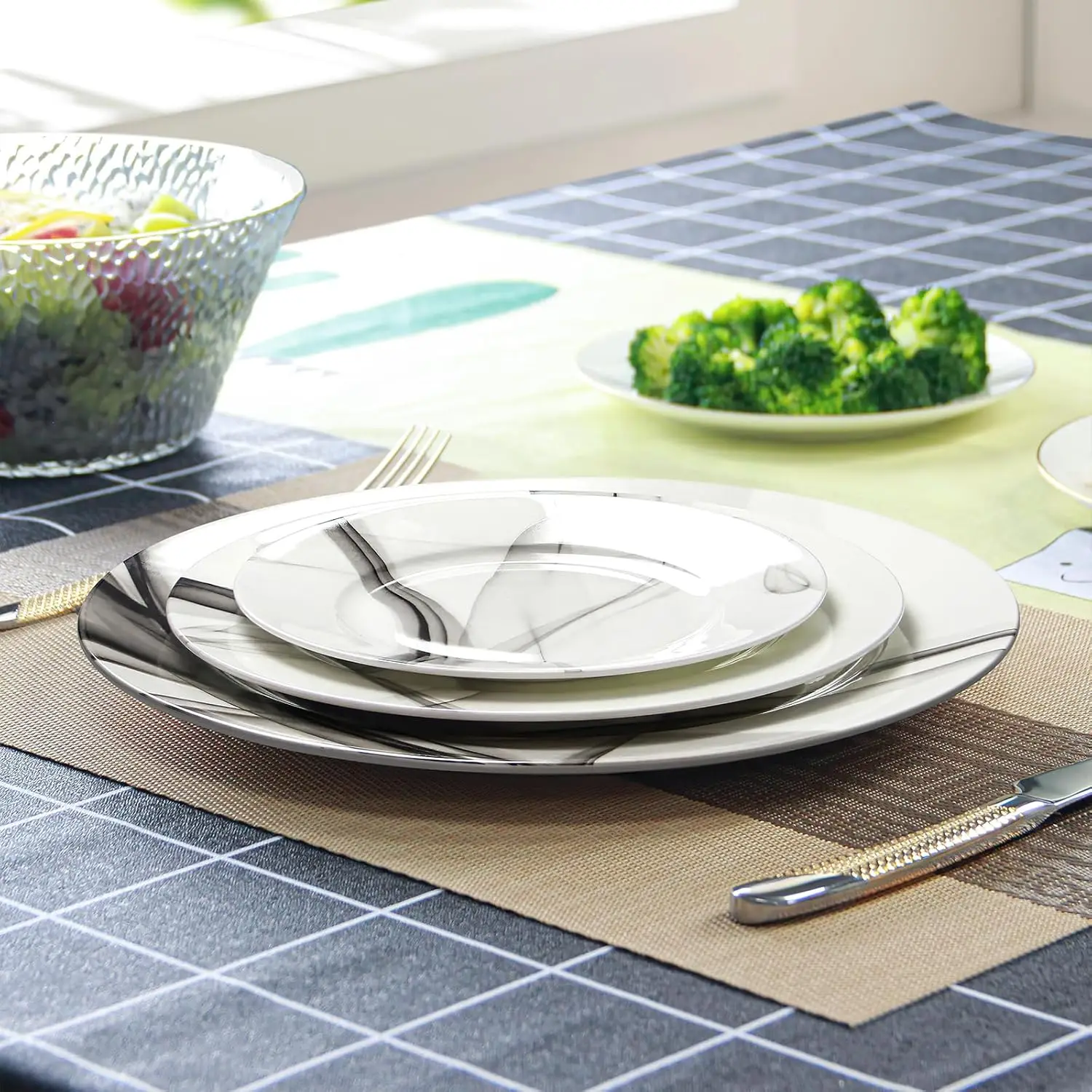 Ceramic Dinner Plates Set of 6, 10.5 inch Dish Set Microwave, Oven and Dishwasher Safe, Scratch Resistant, Kitchen Porcelain Ser