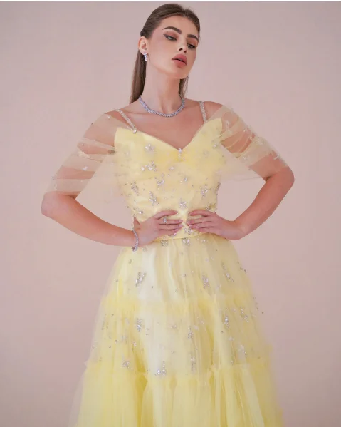 Robe de soirée en Tulle jaune personnalisée, élégante, col en v, épaules dénudées, robes de bal de haute qualité