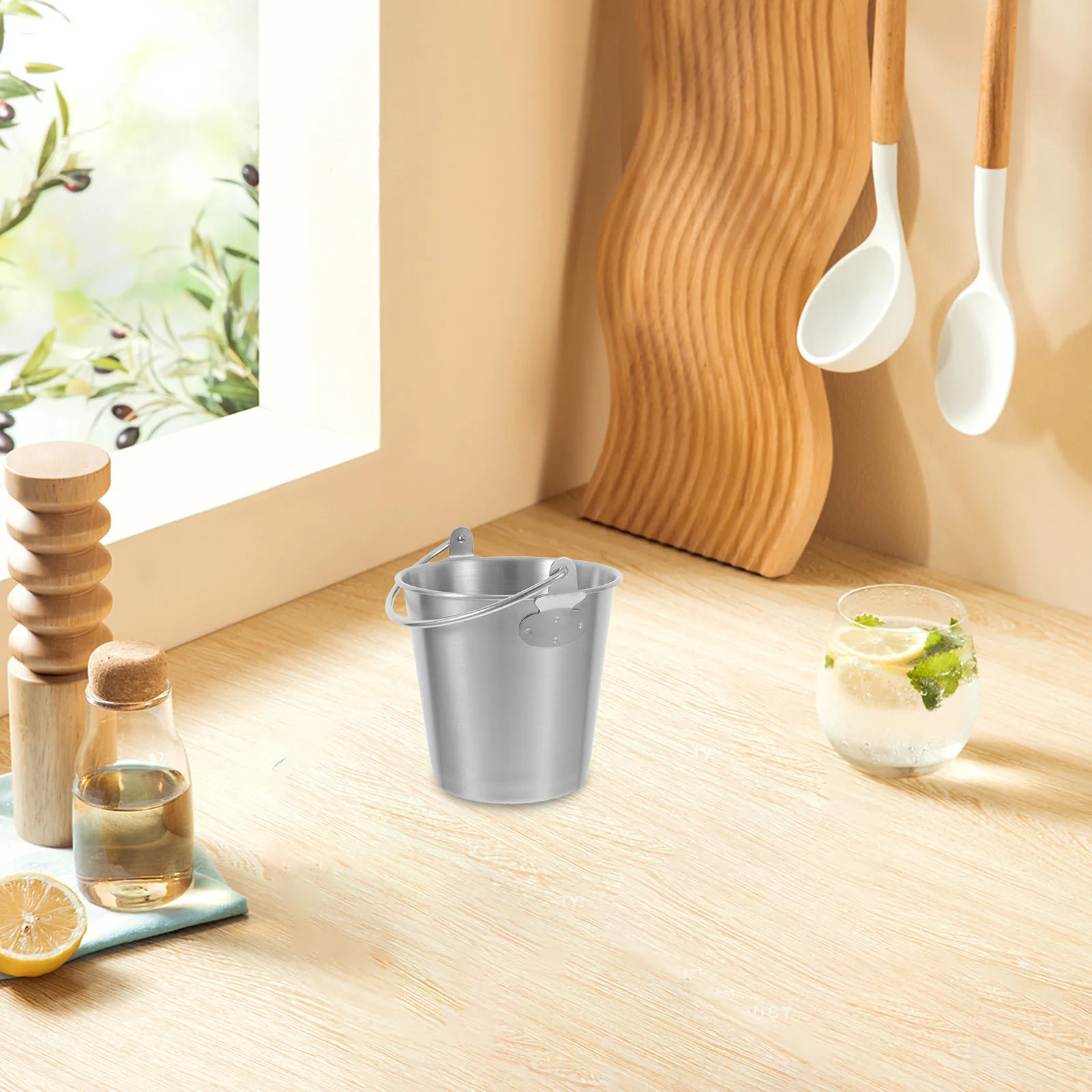 

0.7L Portable Snack Bucket Stainless Steel Fry Holder Dishwasher Safe Food Container for Fried Chicken Fries Drinks