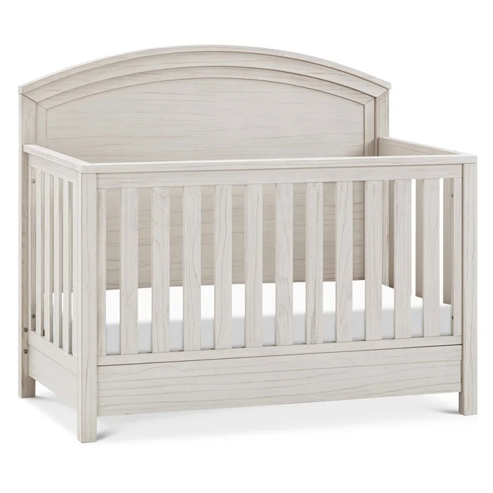 Strong Solid Wood Baby Bed Eco-friendly Custom Newborn Baby Bed Multifunctional Wooden Baby Bed