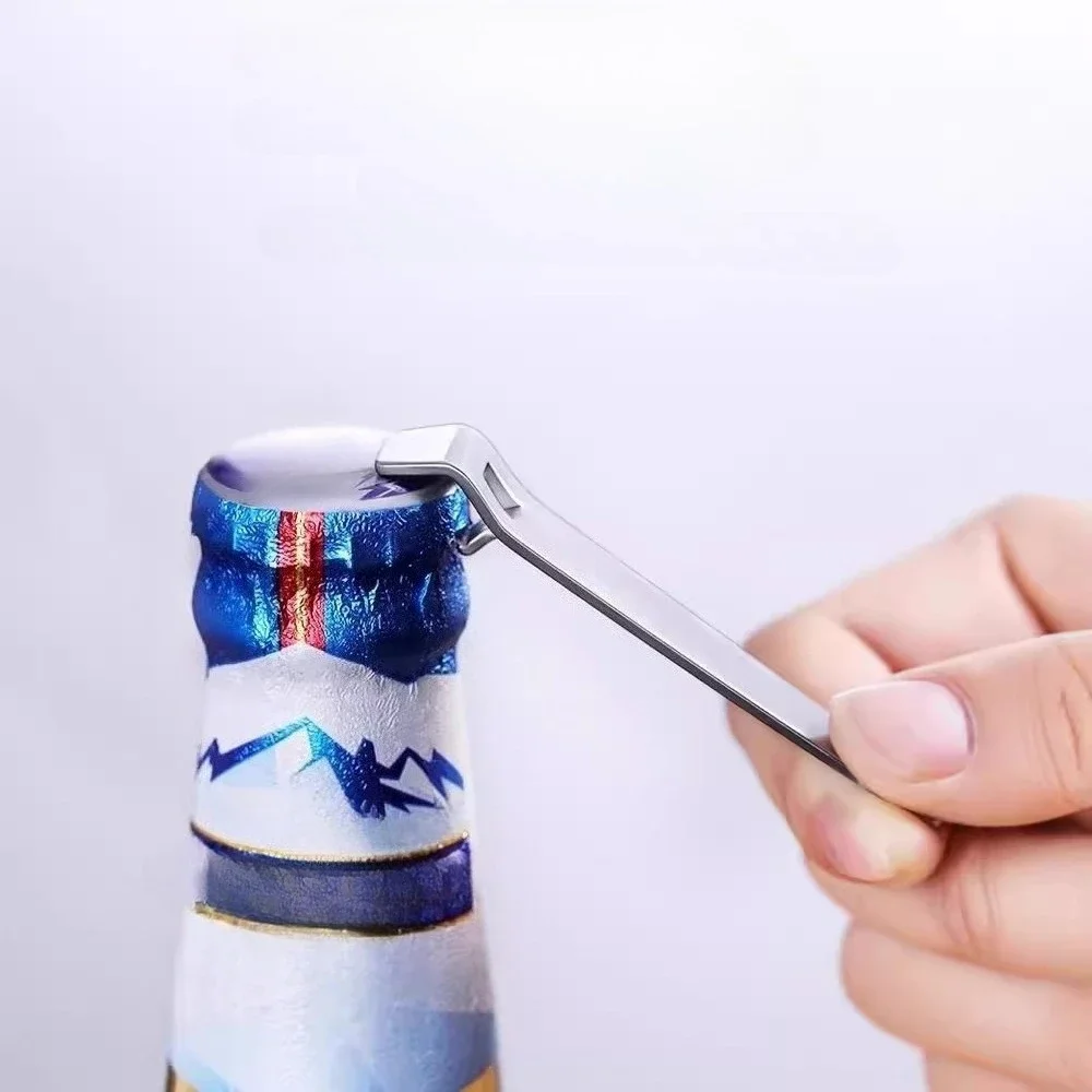 5PCS creative multi-purpose bottle opener, portable mini beer, medicine bottle, beverage opener, daily use, camping and picnic.