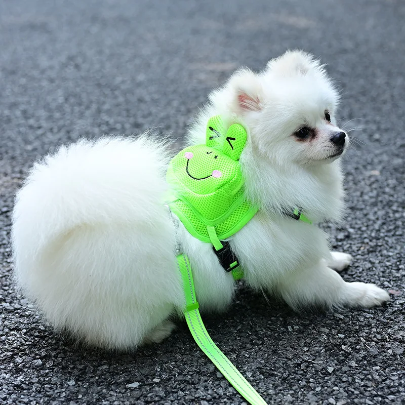 Dog Harness Saddle Bag Backpack Puppy Cat Traction Rope Dog Leashes Chest Strap Comfortable Adjustable Puppy Mesh Vest Cute Frog