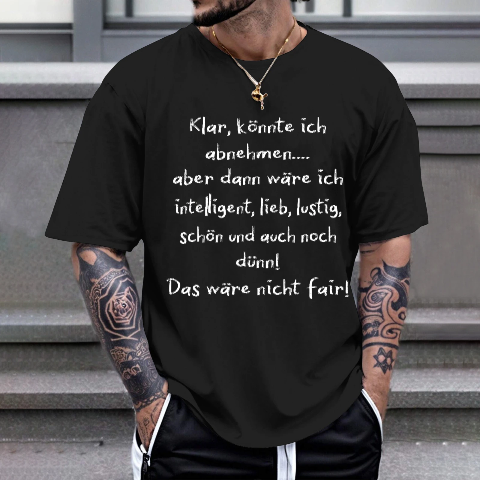 Herren-T-Shirt: Ja, ich könnte Gewicht verlieren, aber dann wäre ich schlau, süß, lustig, schön und auch dünn – was nicht fair wäre. Perfekt für Freizeitkleidung, Partys und Karneval-Outfits.