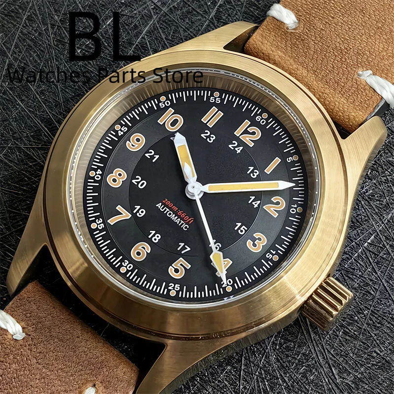 BLIGER 36mm39mm NH35 Automatic Retro Bronze Field Pilot Men\'s Watch Sapphire Glass Green Luminous Dial Leather Strap Screw Crown