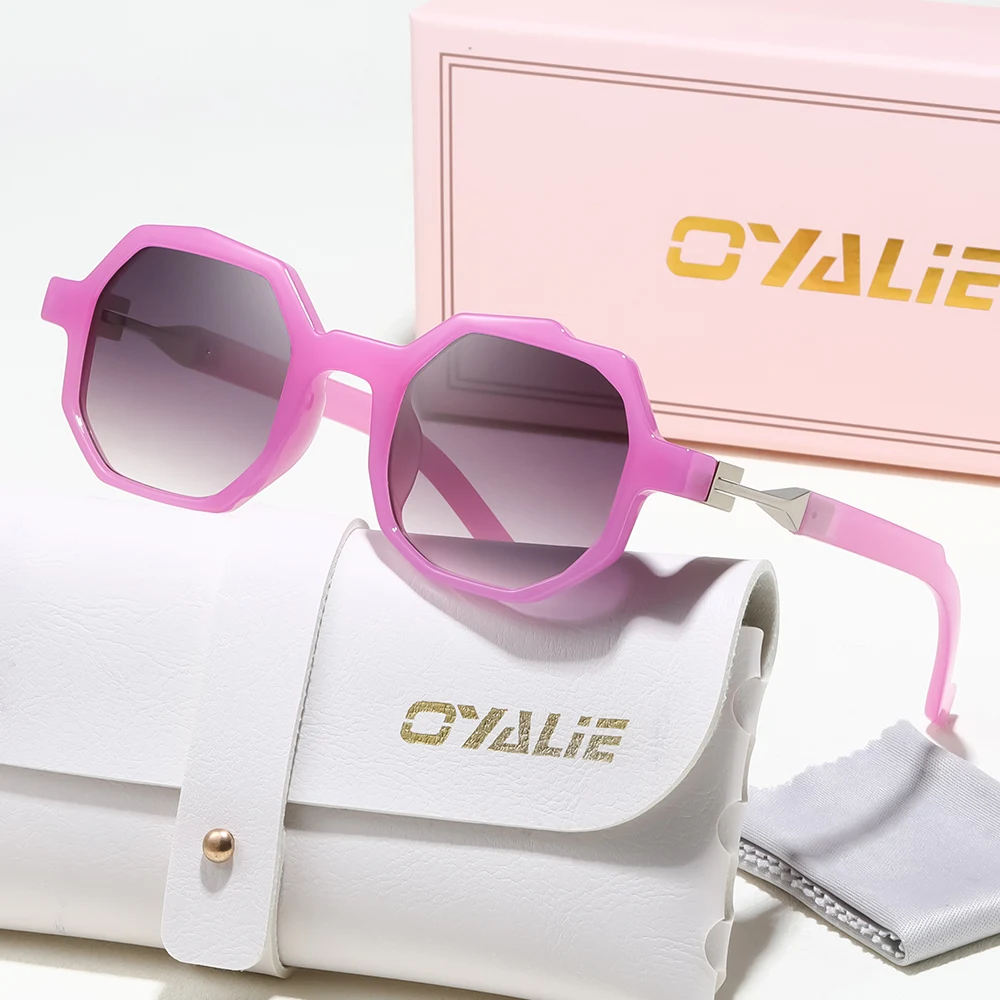 نظارات شمسية سداسية هندسية عصرية من Oyalie، تخلق تصميمًا عصريًا، لها اختيارًا رائعًا لجو الصيف