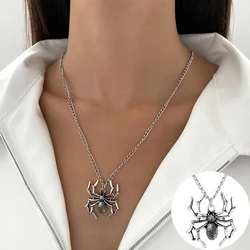 Punk Spider Pendant Necklace for Women Simple Retro Three-dimensional Geometry Insect Shape Necklace Jewelry Accessories 2023