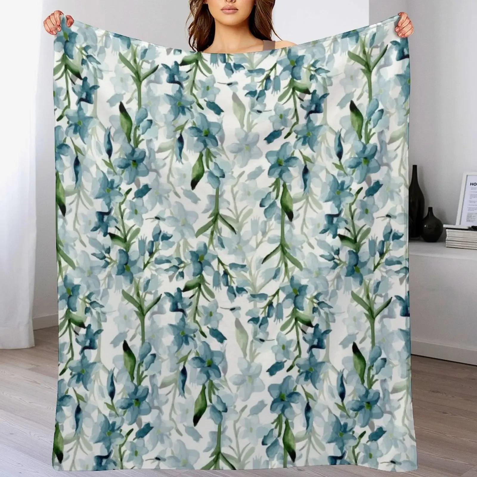 

Blue branches Throw Blanket Wrinkle Resistant Lightweight Blanket
