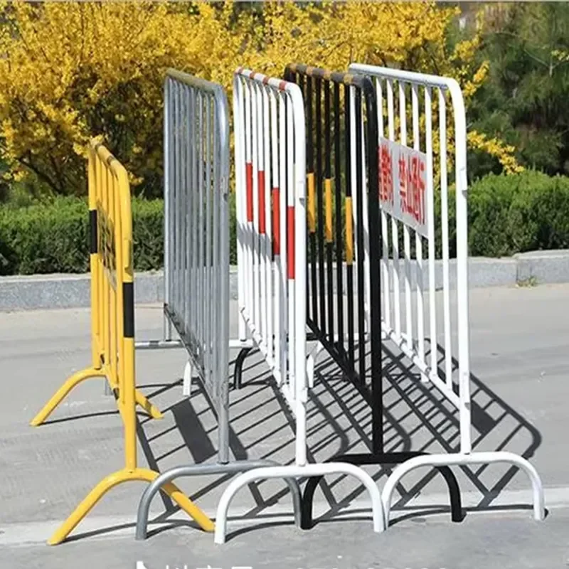 Welded and Bended Temporary Iron Horse Guardrail