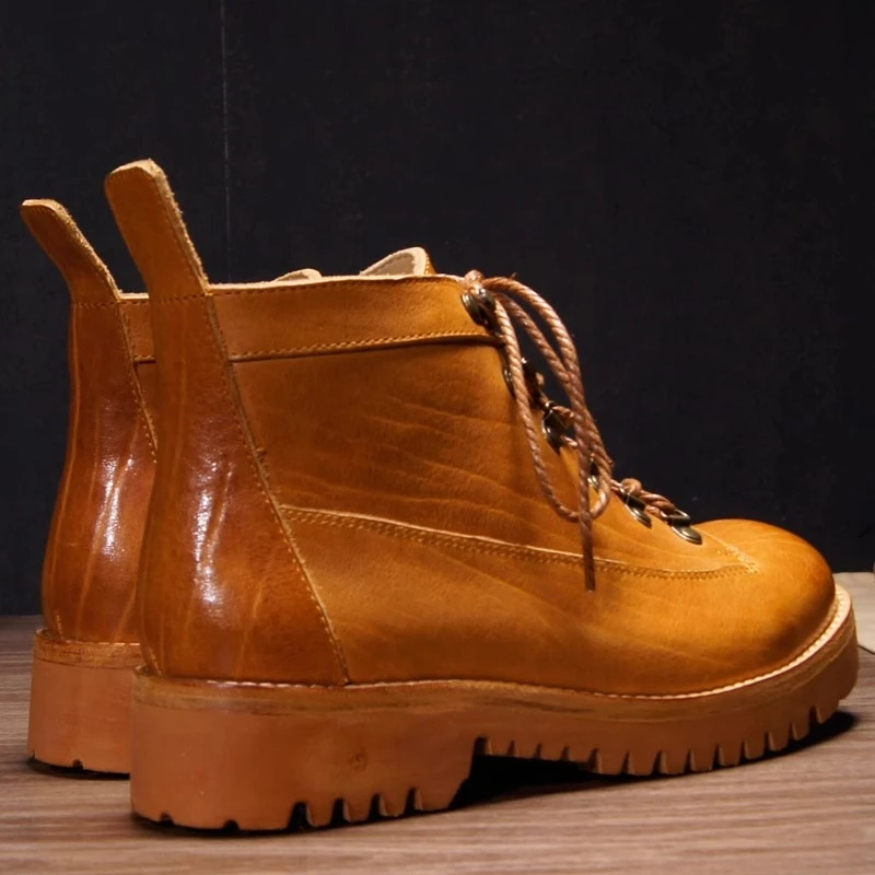Luxury Retro Men Shoes Vegetable Tanned Cowhide Work Boots Thick Sole Outdoor Motorcycle Boots British Business Ankle Boots