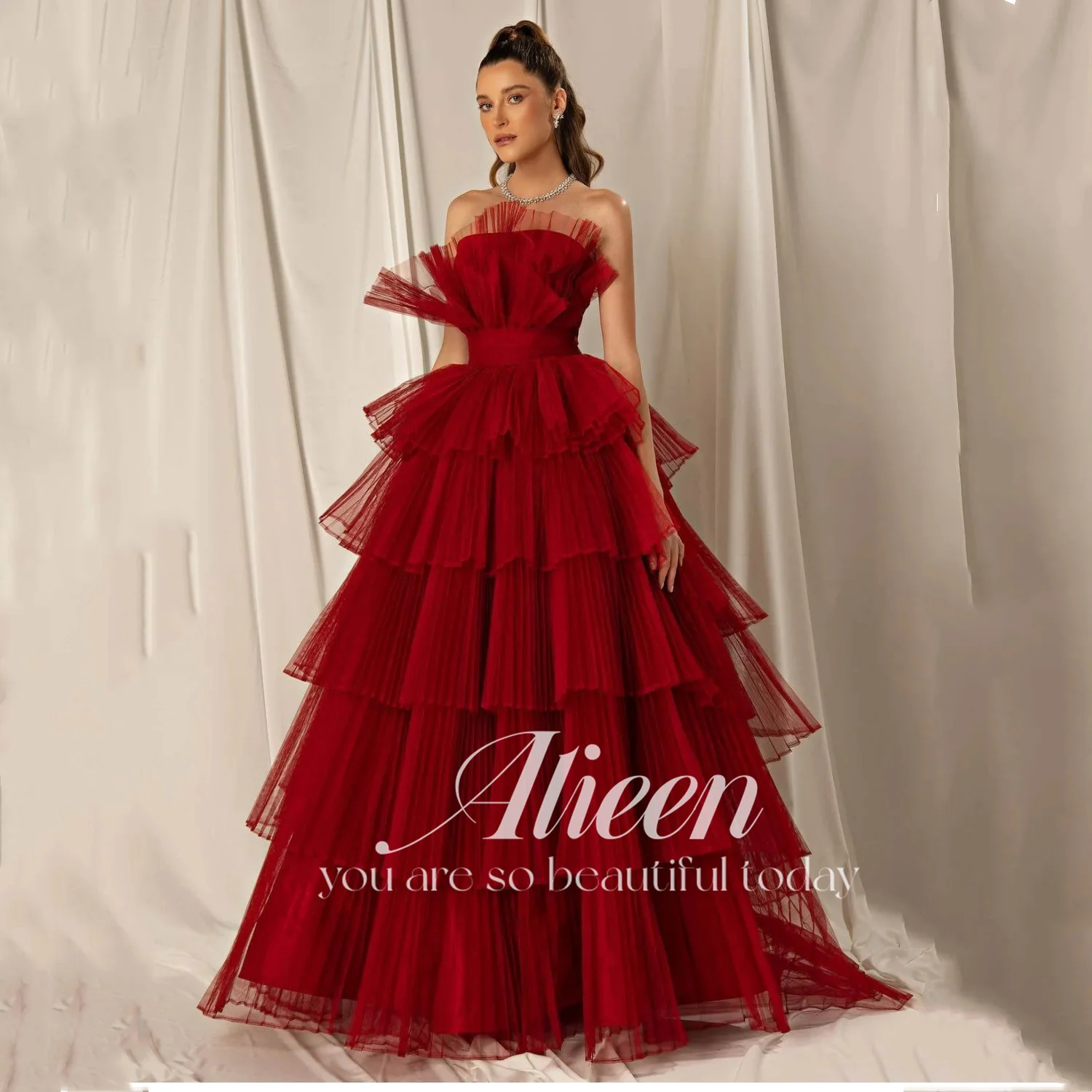 Burgundy customized Evening Dresses Strapless Tiered Tulle Dubai Arabic Women Formal Prom Gowns Robes De Soirée Party Dress