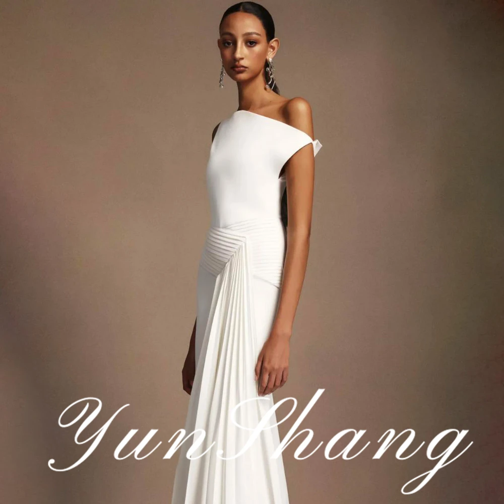 YunShang Customized One Shoulder Evening Dress Pleated Waist Design Asymmetric Hem Formal Party Attire Elegant Wedding Wear