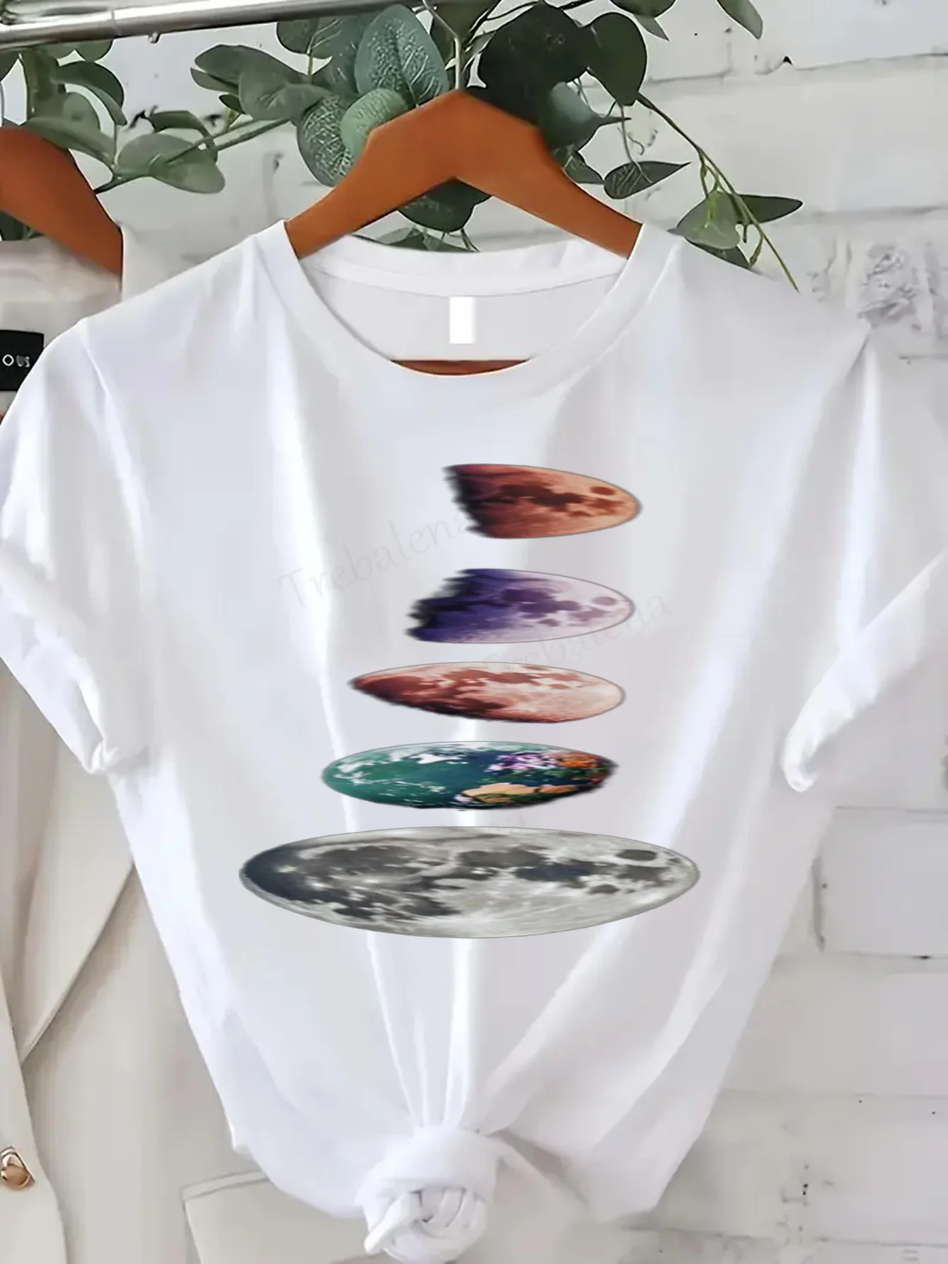 

Women T-shirt Moon Phase Print Women's T-Shirt - Boho Chic & Sexy Style