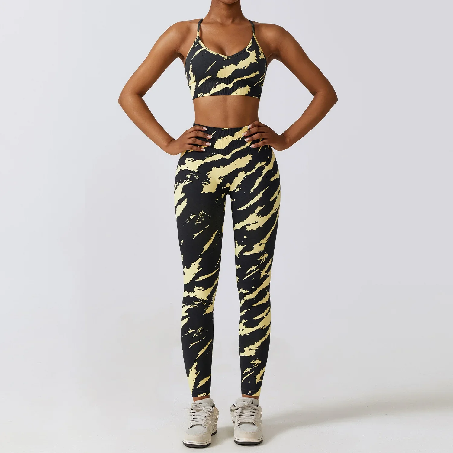 Tie Dye Yoga Set 2 Stück Fitness-Trainings kleidung für Frauen nahtlose Leggings Sport-BH Shorts mit hoher Taille Damen bekleidung Trainings anzug