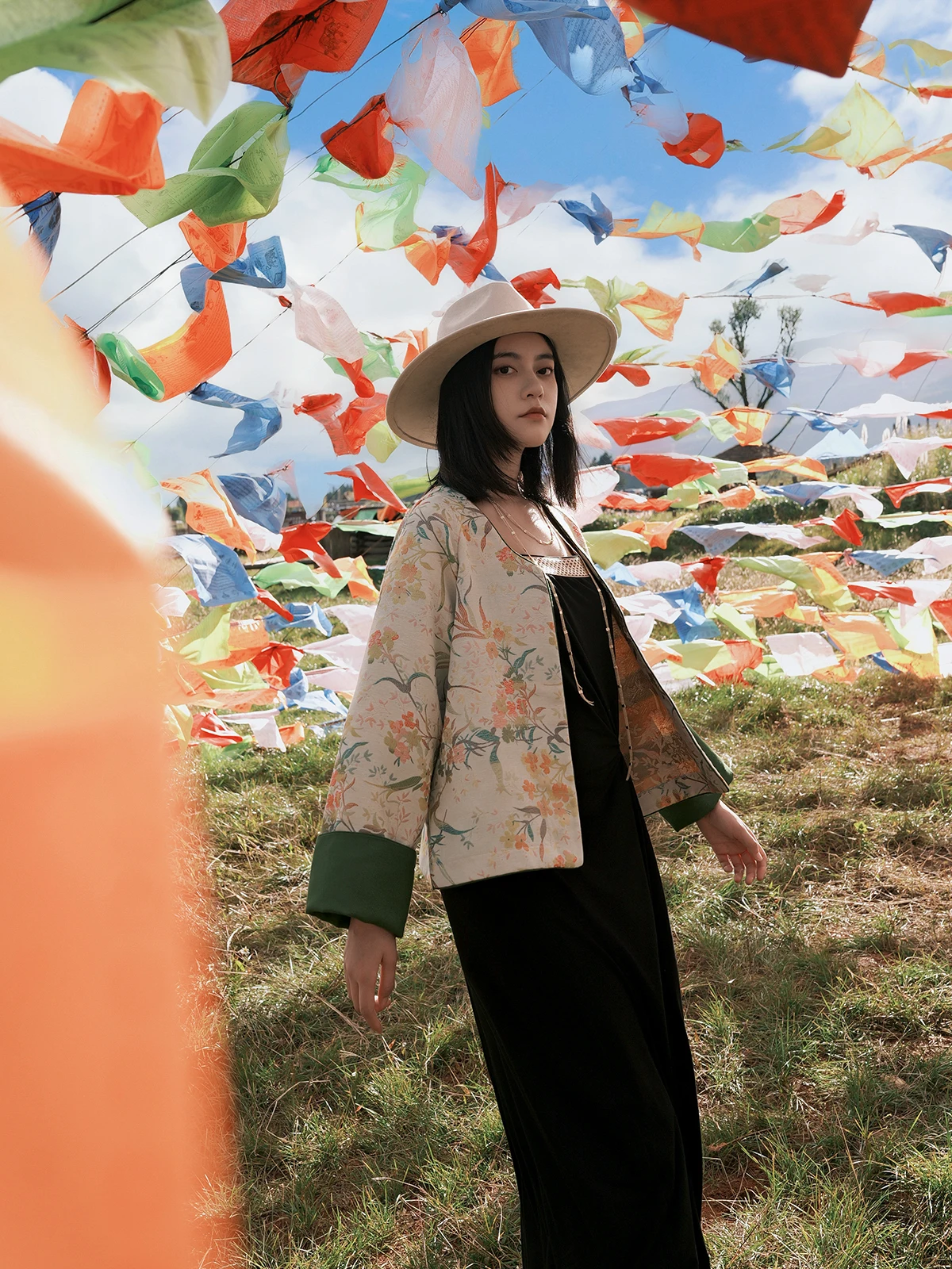 

Ele Embroidered Tibetan Sle Women's Open Cardigan Floral National Faion Top Long Sve round Ne Regular Thin