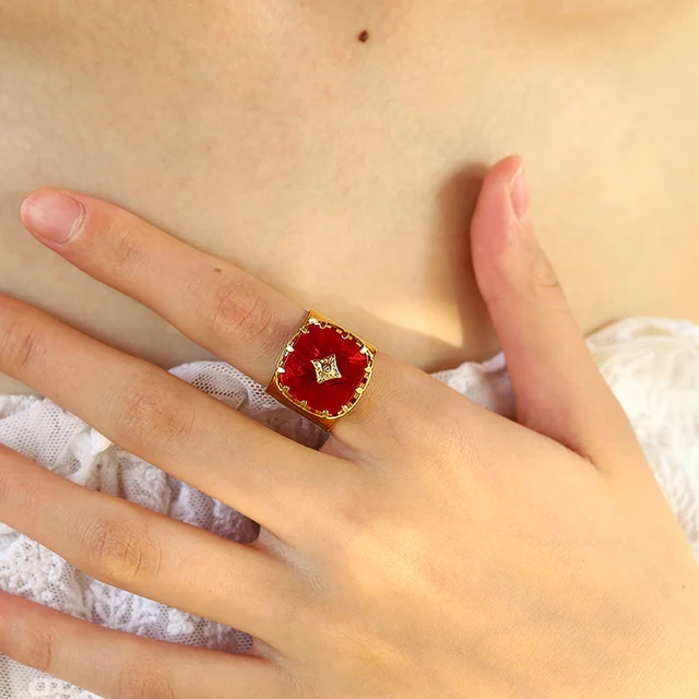 WILD & FREE Vintage 18K pozłacane pierścionki ze stali nierdzewnej dla kobiet czerwony akrylowy urok szeroki pierścionek modna wodoodporna biżuteria
