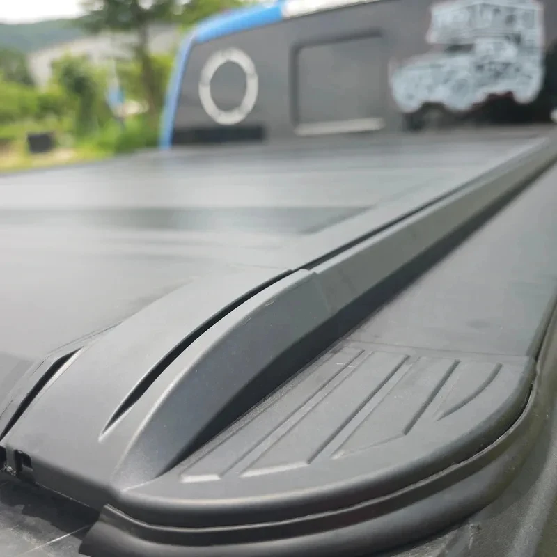 

Pickup Bed Truc For Tonneau Cover Retractle Shutter Cover Roll-up Waterproof