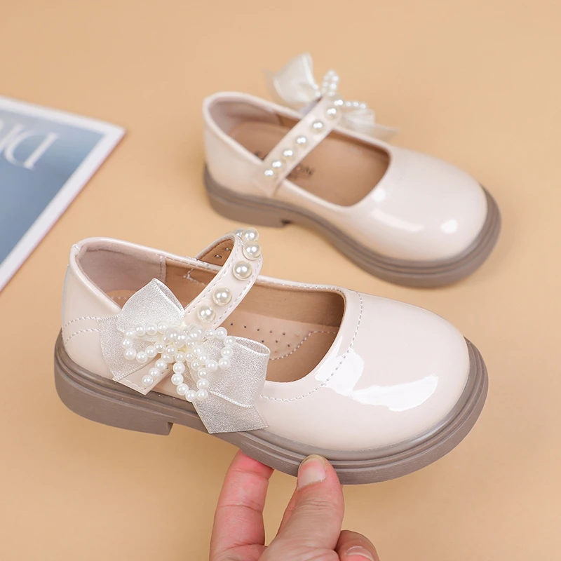 *Summer New Style Round Toe Comfortable Princess Flat Shoes Fashion Best Selling Elegant Girls Casual Small Leather Shoes