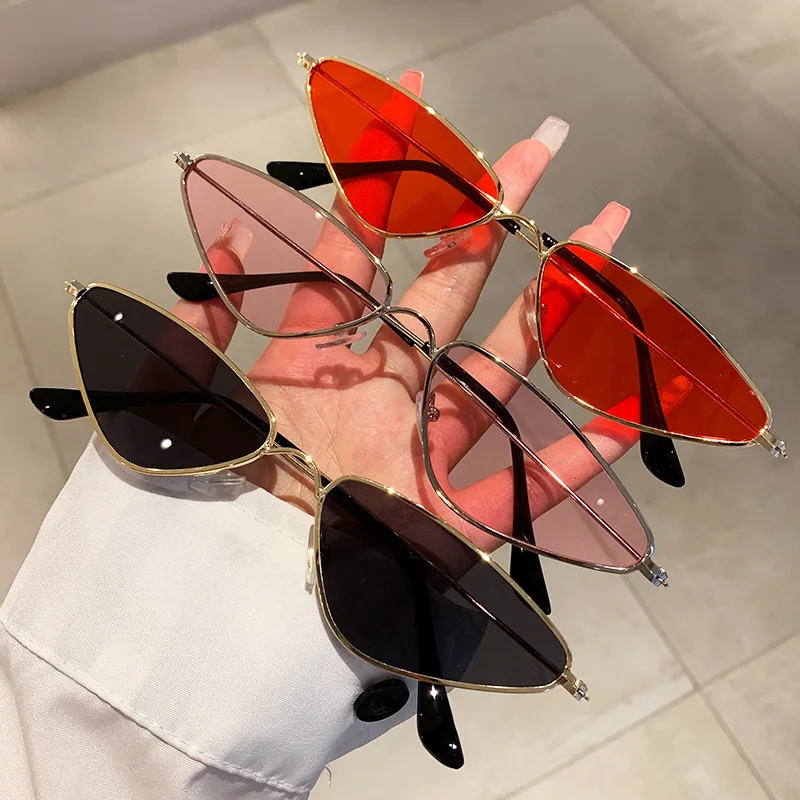 New Version of Cat Eye Small Frame Sunglasses, Retro Cycling Beach Party Eyeglasses Versatile Metal Glasses