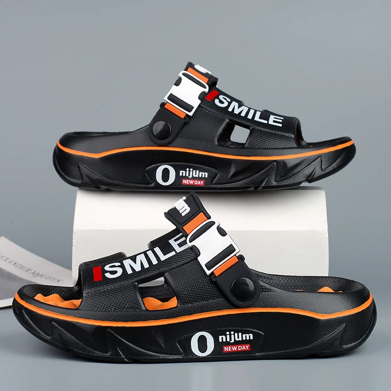 

2026 New Men's Massage Slippers Indoor Outdoor Sandals Beach Comfortable Soft Slides Casual Shoes for Men Women Home Slippers