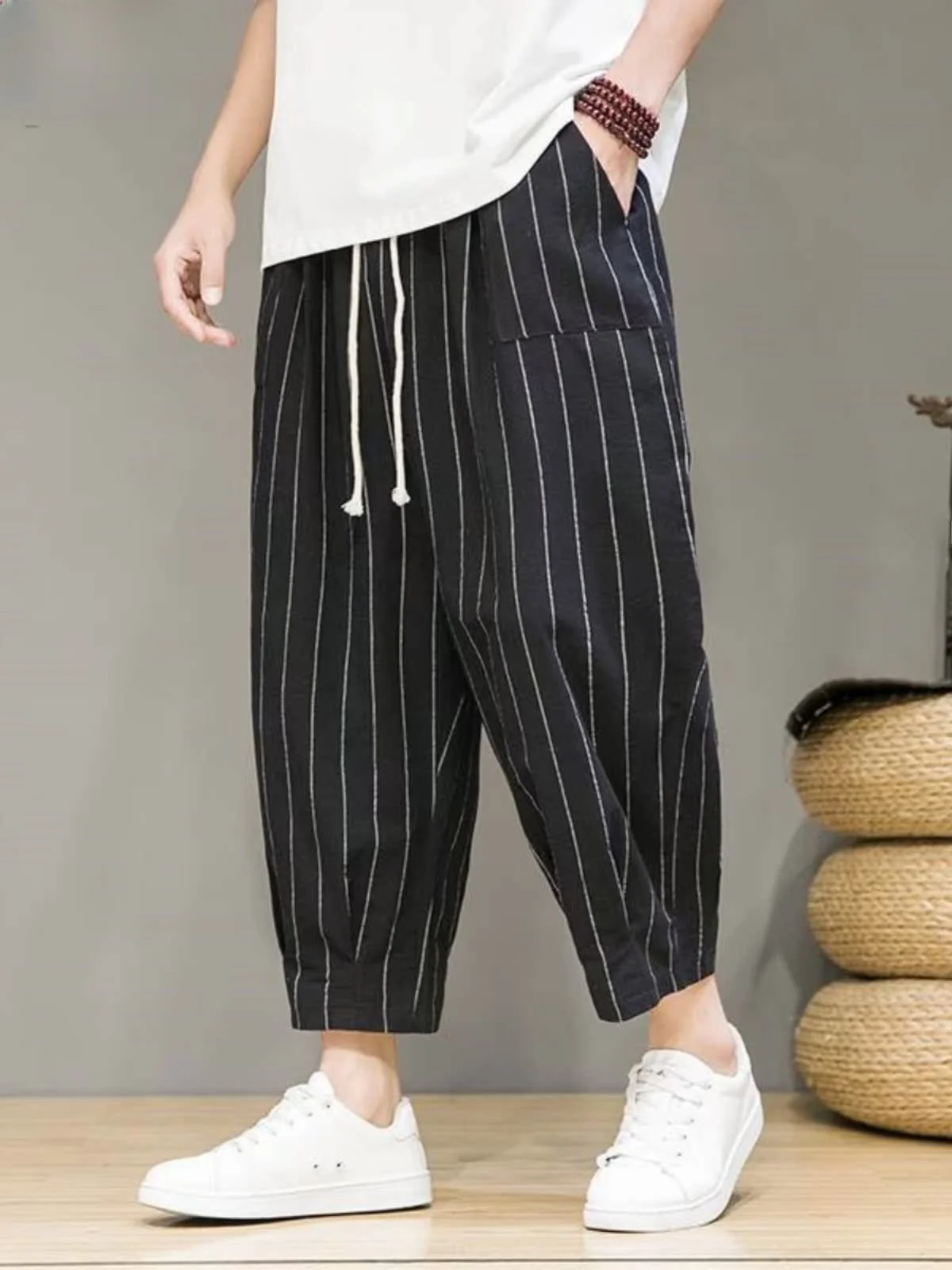 

Мужские свободные повседневные брюки большого размера, летние тонкие дышащие брюки в полоску, универсальные, удобные, модные, повседневные.